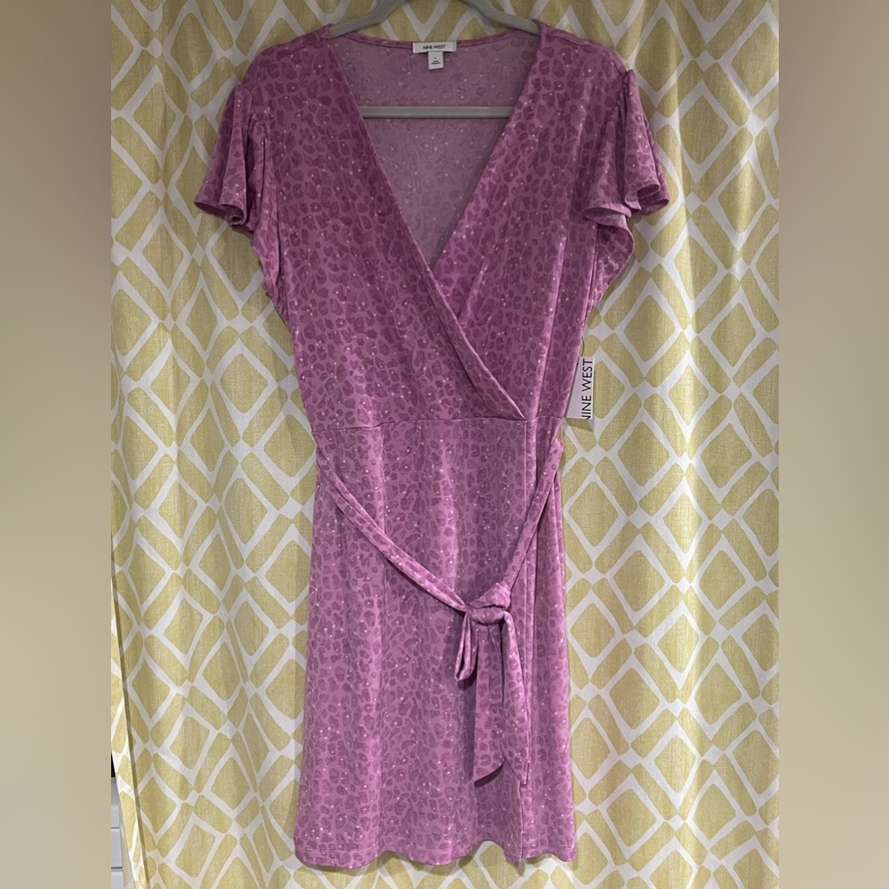 NWT Nine West faded wrap dress